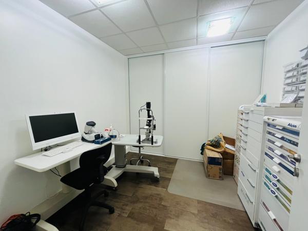 A VENDRE - A LOUER - BUREAUX- ST NAZAIRE OUEST - 110M2 - MEDICALE - TERTIAIRE