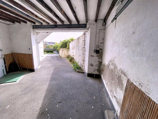 Maison de bourg à fort potentiel à Châteauneuf-sur-Sarthe