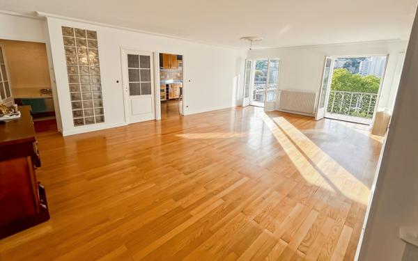 Appartement à vendre    5 pièces • 147 m2 Lyon 2