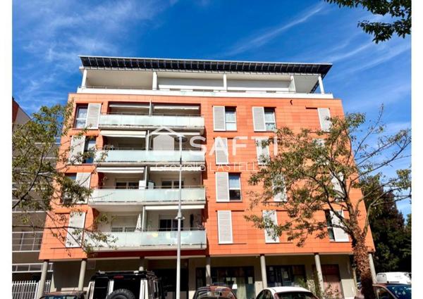 BEAU T2 52 M² AVEC GRAND BALCON 16 M² ET GARAGE
