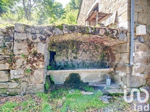 Maison 5 pièces de 128 m² à Devesset (07320)