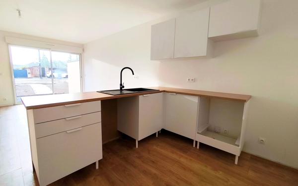 Maison à vendre    3 pièces • 80 m2 Épône