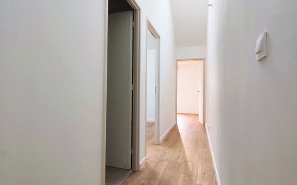 Maison à vendre    3 pièces • 80 m2 Épône