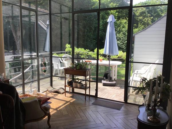 Maison à LAVAL, 53000 - 14 pièces 385m²