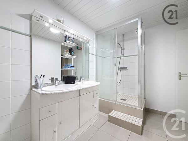 Appartement à vendre  2 pièces - 58,20 m2 TROYES - 10