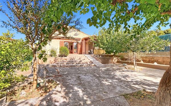 Maison à vendre    7 pièces •  Saint-Raphaël