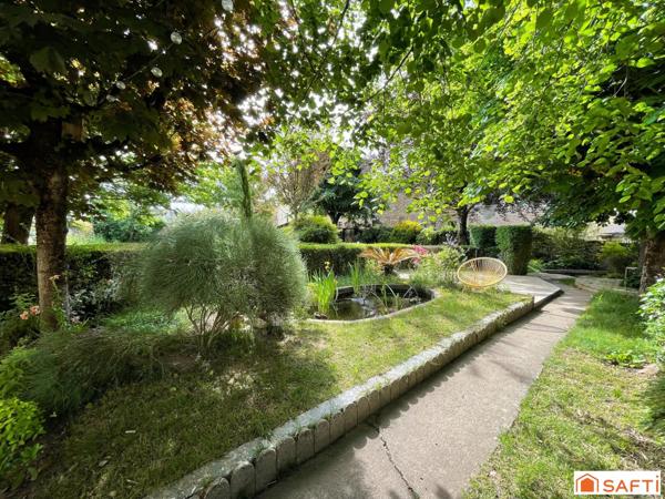 Belle demeure de charme de 270 m2 au cœur de Montbazens