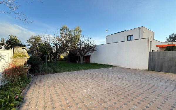 Maison à vendre    6 pièces •  Royan