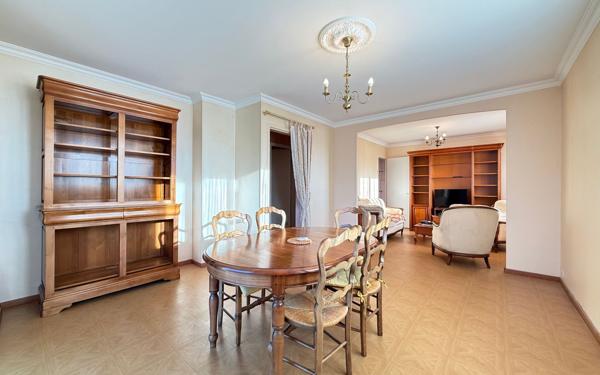 Maison à vendre    6 pièces •  Royan