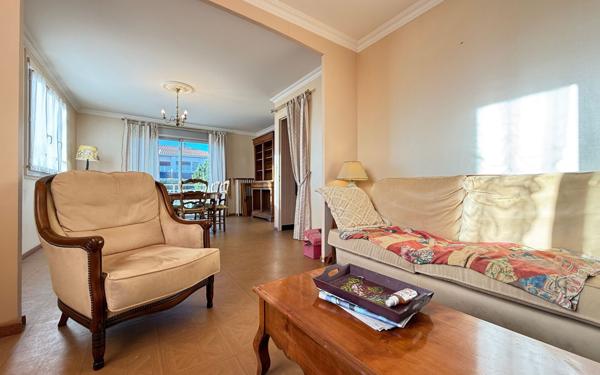 Maison à vendre    6 pièces •  Royan