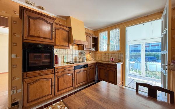 Maison à vendre    6 pièces •  Royan