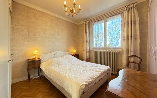 Maison à vendre    6 pièces •  Royan