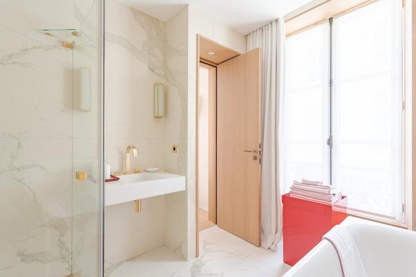 Vente Hôtel particulier Paris 7 5 Pièces 170 m²