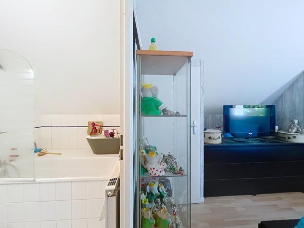 Maison
         5 pièces
        - 115 m² 339 000 € *