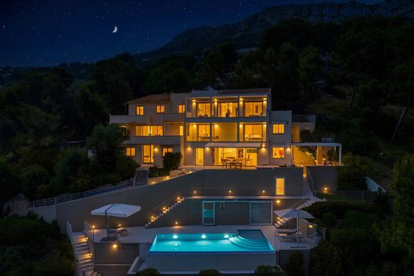 Vente Maison contemporaine Èze 7 Pièces 430 m²