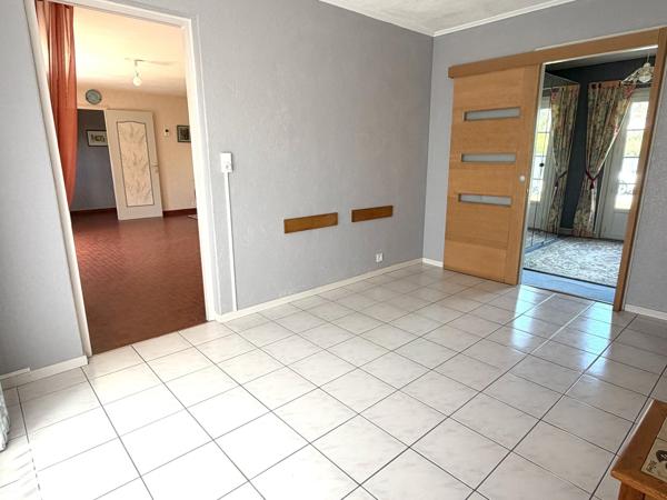 Plain pied individuel, 4 chambres, double garage