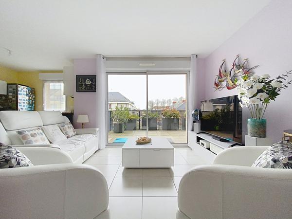 APPARTEMENT T3 PLEIN COEUR DE SAINT SEBASTIEN SUR LOIRE GRANDE TERRASSE CAVE ET STATIONNEMENT