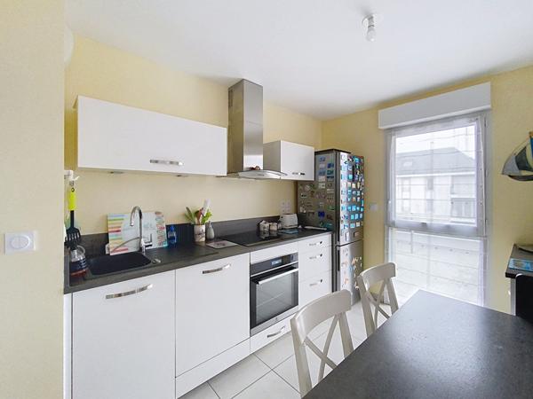 APPARTEMENT T3 PLEIN COEUR DE SAINT SEBASTIEN SUR LOIRE GRANDE TERRASSE CAVE ET STATIONNEMENT