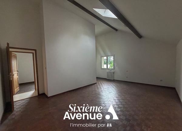 Maison 9 pièces 330 m2