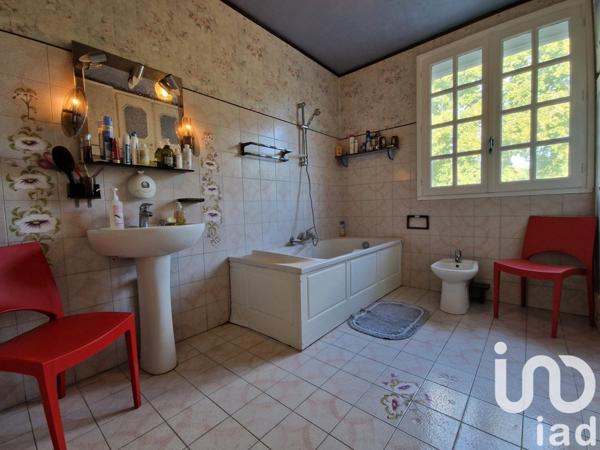 Maison à vendre 5 pièces 137 m² Forges-les-Eaux