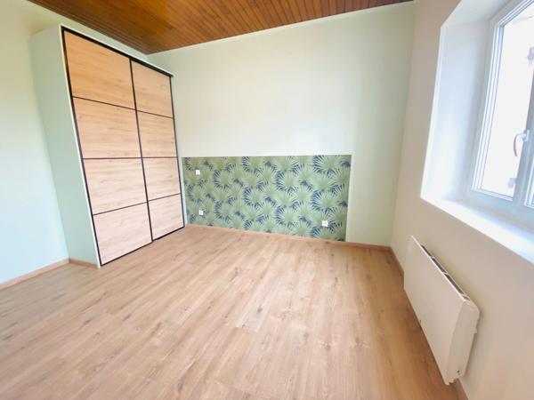 Ensemble immobilier au coeur du bourg de Meilhan sur Garonne