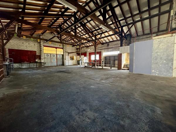 Ensemble immobilier au coeur du bourg de Meilhan sur Garonne