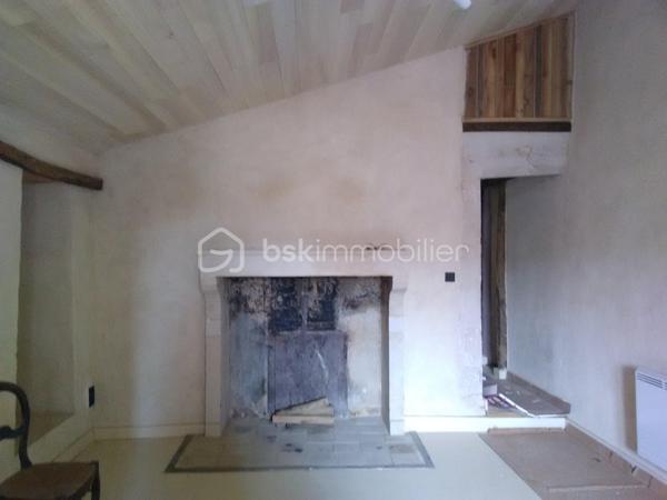 Maison en pierre de 141 m²