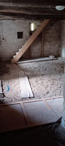 Maison en pierre de 141 m²