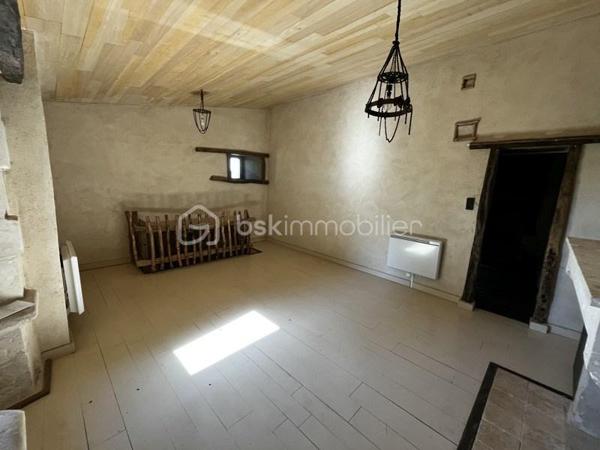 Maison en pierre de 141 m²