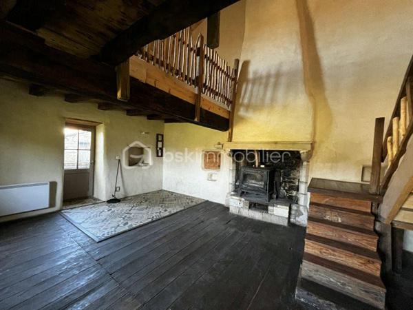 Maison en pierre de 141 m²