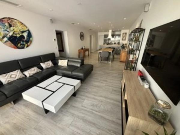 Appartement à vendre 4 pièces DAX (40) dans secteur calme proximité tous commerces et écoles