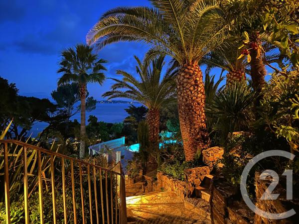 Maison à vendre  9 pièces - 289 m2 STE MAXIME - 83