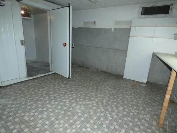 Local commercial à louer à Chamalières dans le Puy-de-Dôme (63400), ref : 13352/409