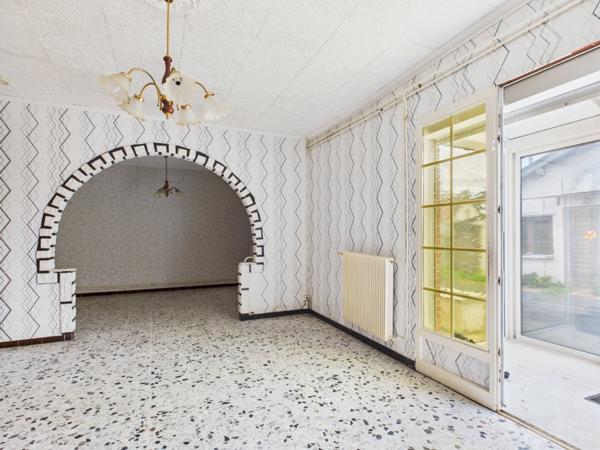 Maison à ESMERY HALLON (80400)