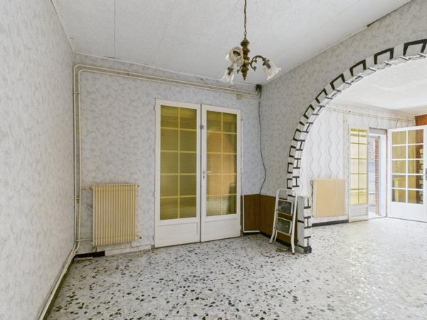 Maison à ESMERY HALLON (80400)