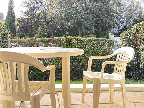 APPARTEMENT à VAUX SUR MER