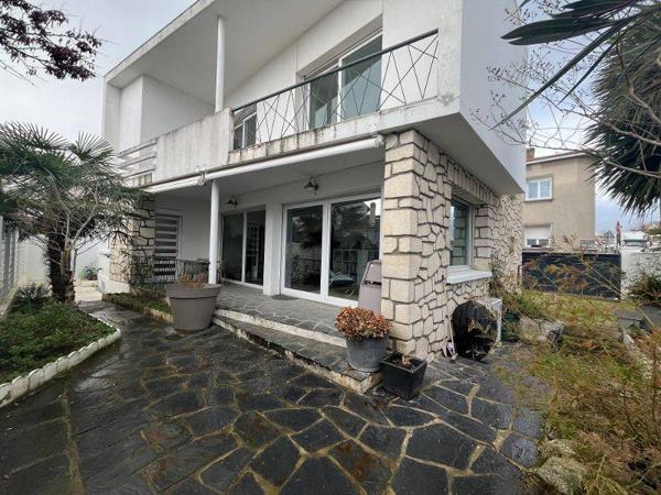MAISON à ROYAN