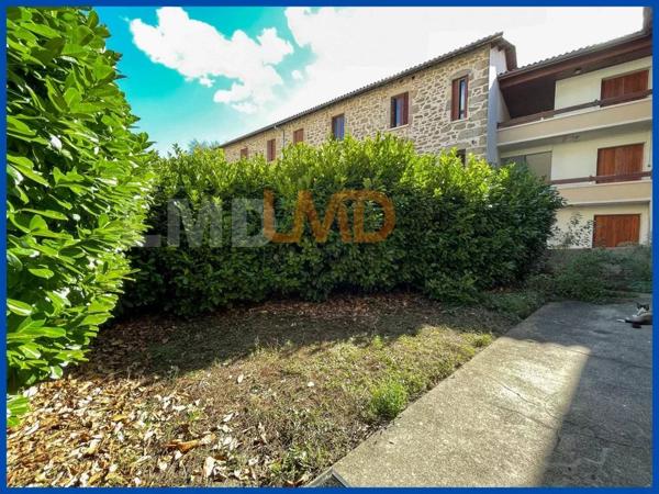 Aveyron: Immeuble ou maison de rapport deux appartements