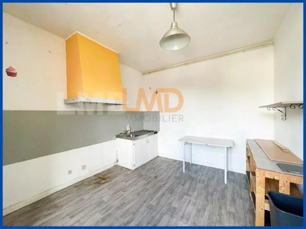 Aveyron: Immeuble ou maison de rapport deux appartements