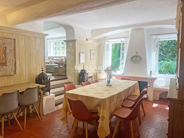 A vendre, Côte d'Azur, Cannes Californie, ancien moulin rénové avec piscine