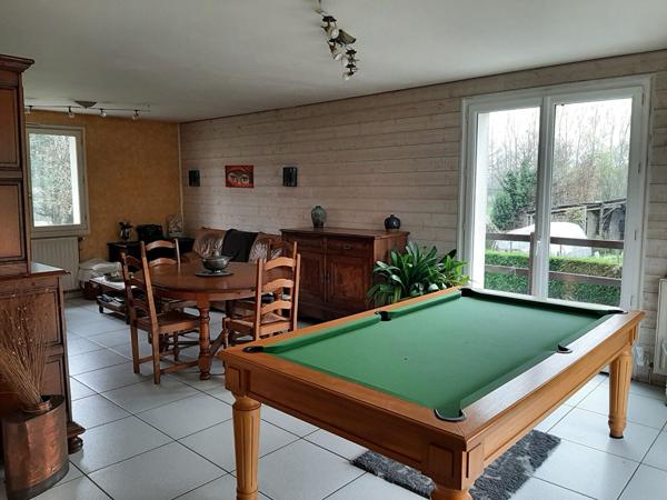 Maison spacieuse  de 127 m² avec joli terrain, à 3 mn de Bressuire