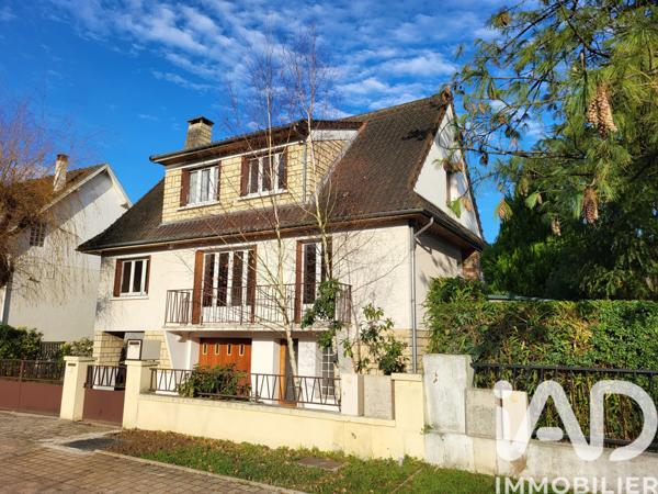 Maison à vendre 7 pièces 159 m² Bièvres