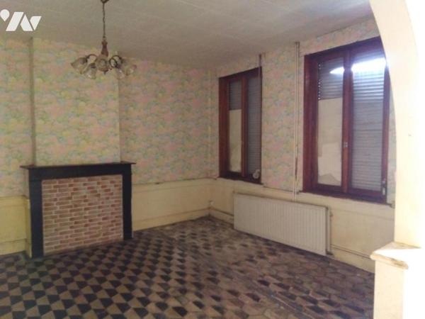 FRESNES SUR ESCAUT MAISON DE VILLE MITOYENNE