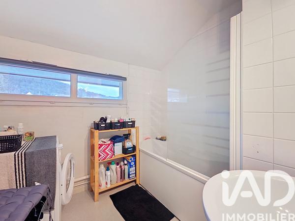 Appartement à vendre 3 pièces 73 m² Avanne-Aveney