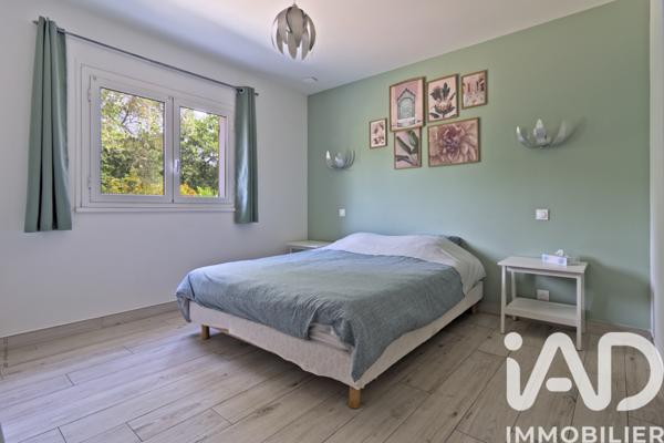 Maison à vendre 6 pièces 132 m² Châteauneuf-Grasse