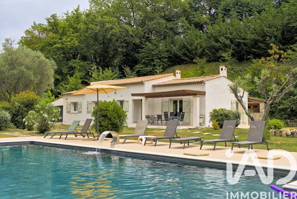Maison à vendre 6 pièces 132 m² Châteauneuf-Grasse