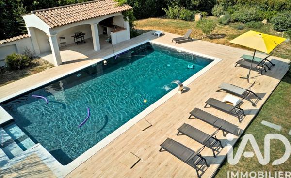 Maison à vendre 6 pièces 132 m² Châteauneuf-Grasse