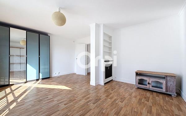 Appartement à louer    2 pièces •  L'Haÿ-les-Roses