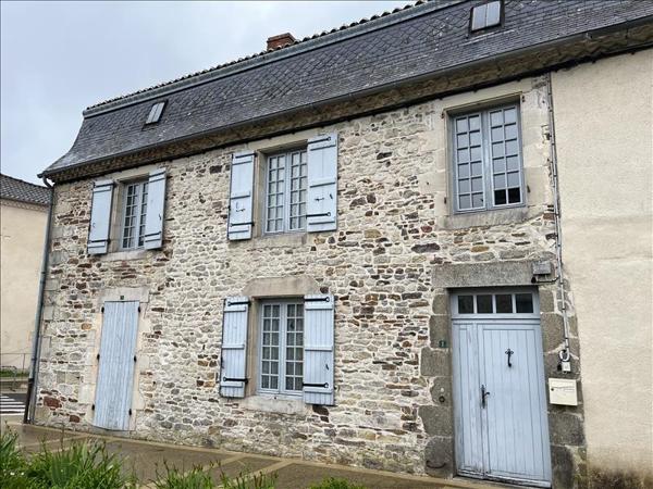 Maison à vendre |  Bussière-Poitevine |  6 pièces | 130 m²