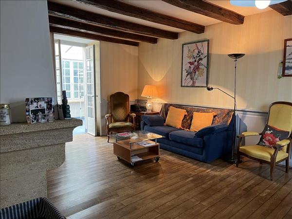 Maison à vendre |  Bussière-Poitevine |  6 pièces | 130 m²